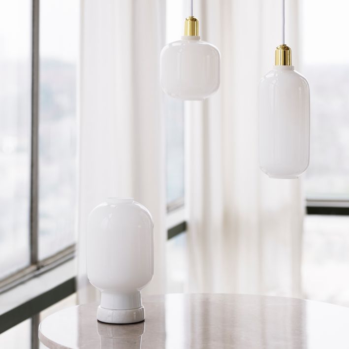 Normann Copenhagen AMP -riippuvalaisin