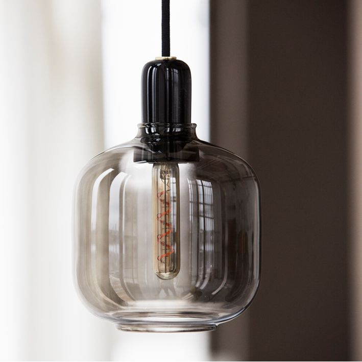 Normann Copenhagen AMP -riippuvalaisin