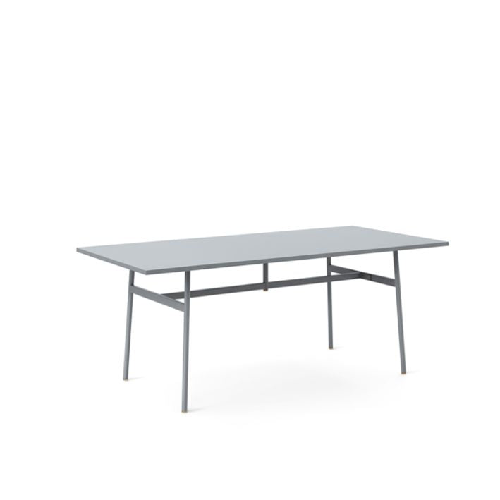Normann Copenhagen UNION -ruokapöytä