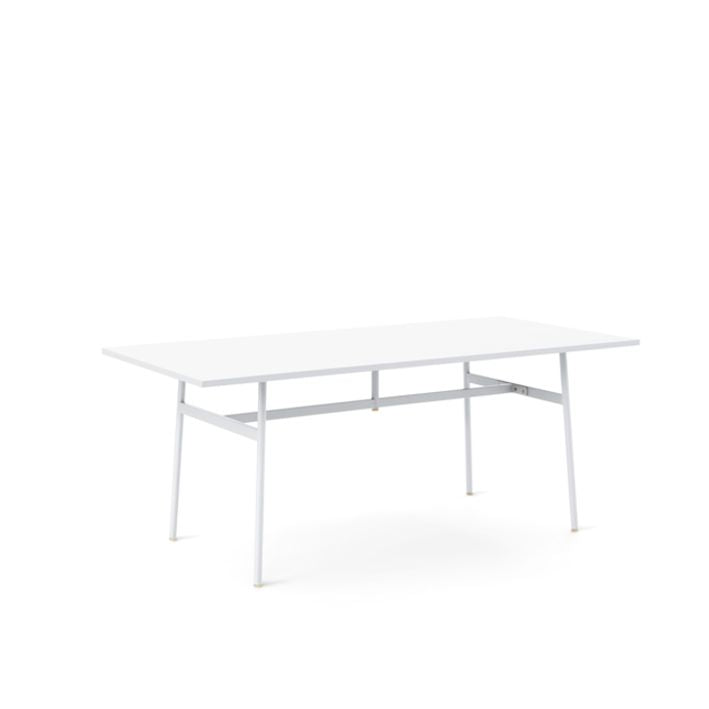 Normann Copenhagen UNION -ruokapöytä