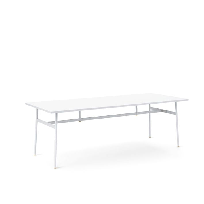 Normann Copenhagen UNION -ruokapöytä