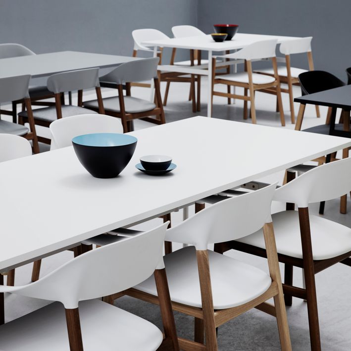 Normann Copenhagen UNION -ruokapöytä