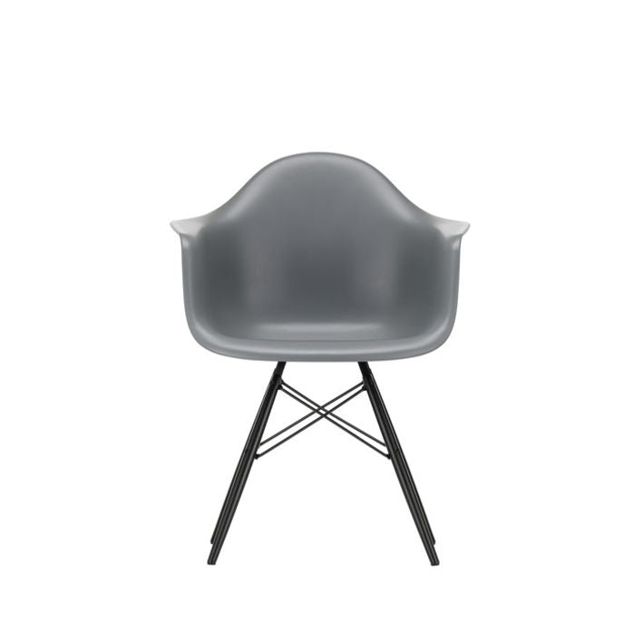 Vitra DAW-käsinojatuoli