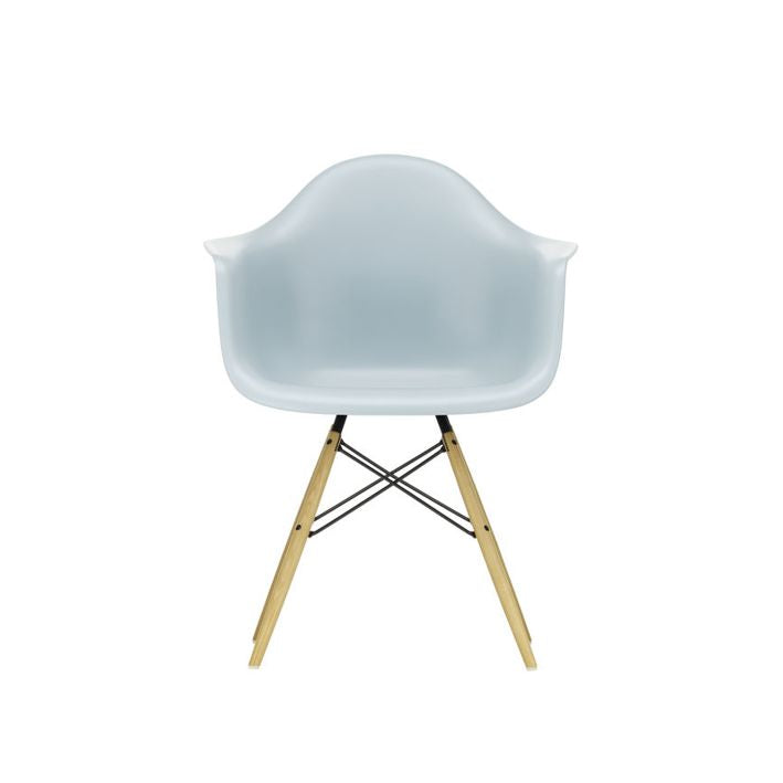 Vitra DAW-käsinojatuoli