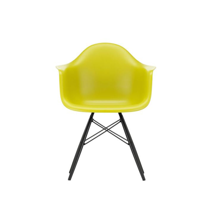 Vitra DAW-käsinojatuoli